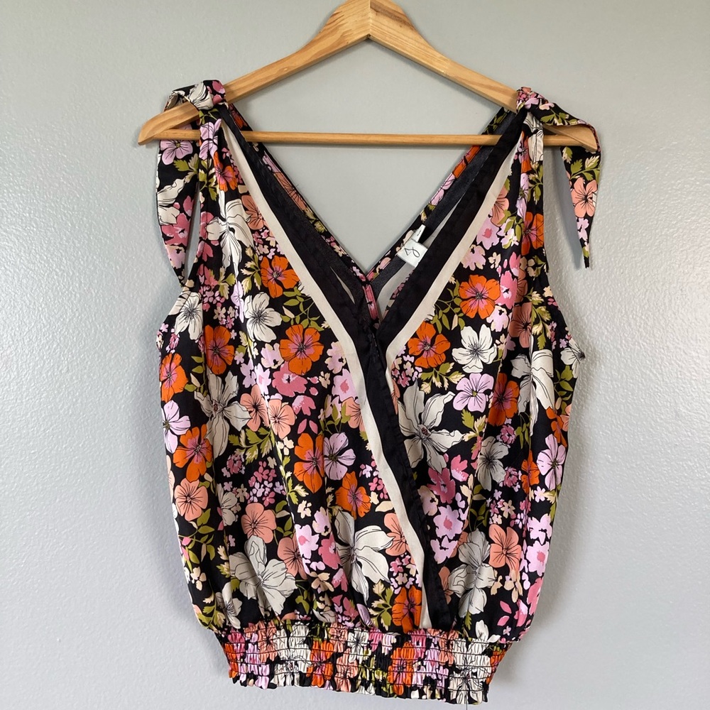 💕6 listings/$12💕 JOIE tie strap top